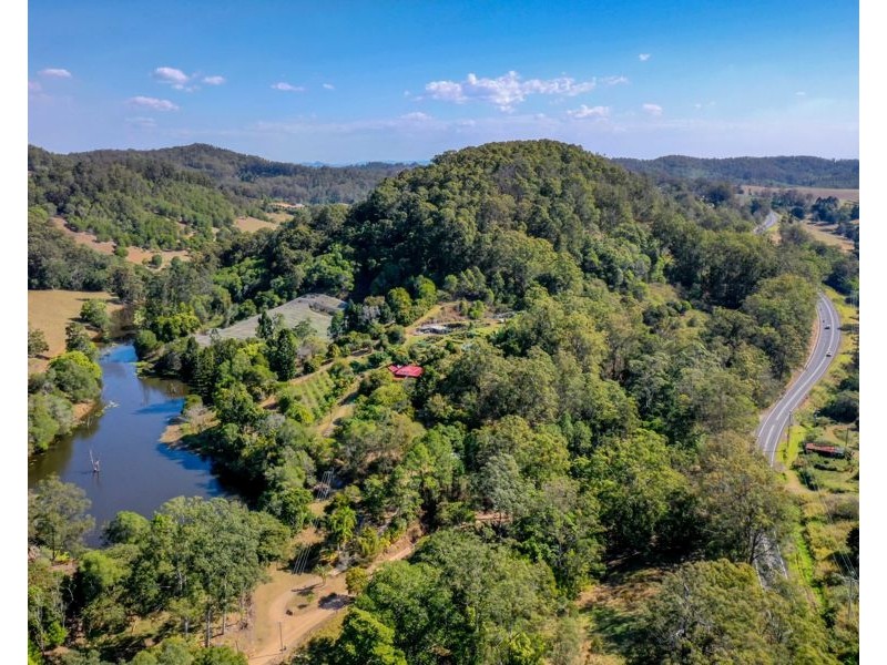 26 Burns Road, Ross Creek QLD 4570