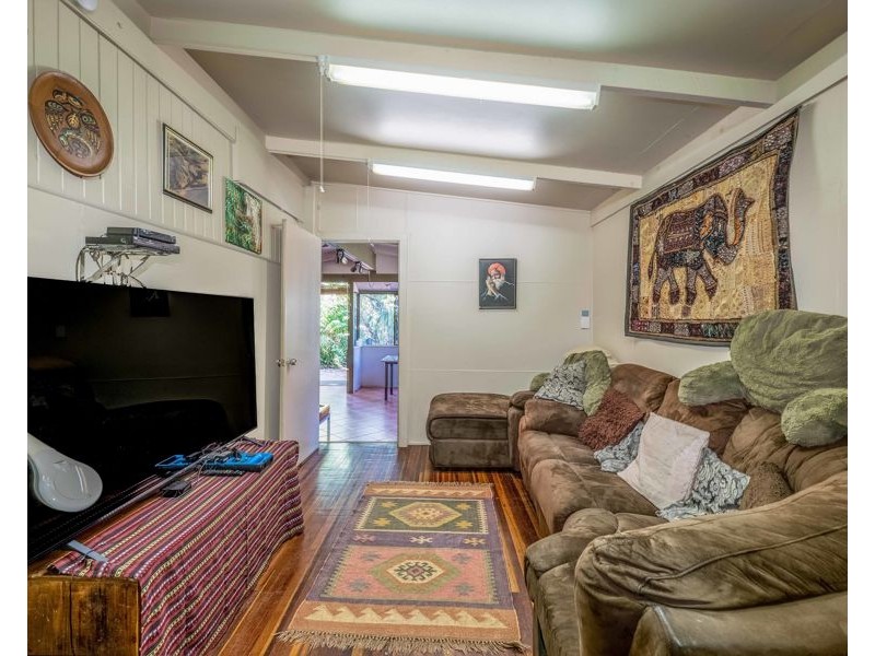 26 Burns Road, Ross Creek QLD 4570