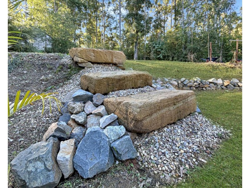 59 Old Veteran Road, Veteran QLD 4570