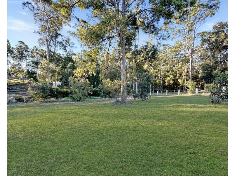 59 Old Veteran Road, Veteran QLD 4570