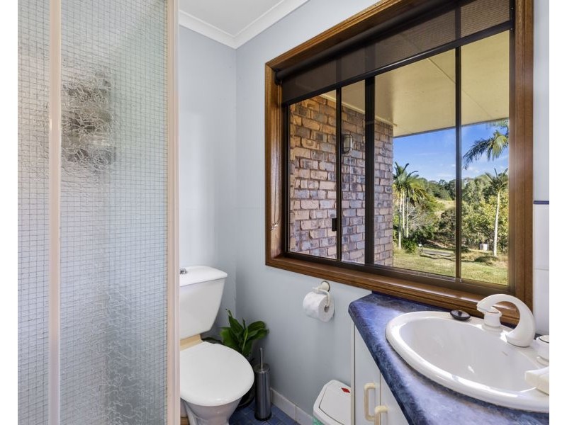 4 Brown’s Lane, Tiaro QLD 4650