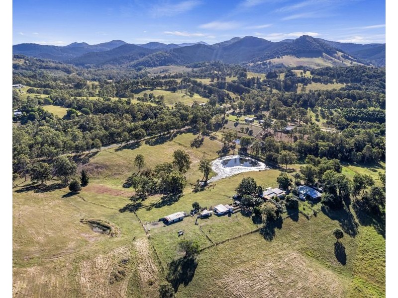 275 Diamondfield Road, Amamoor QLD 4570