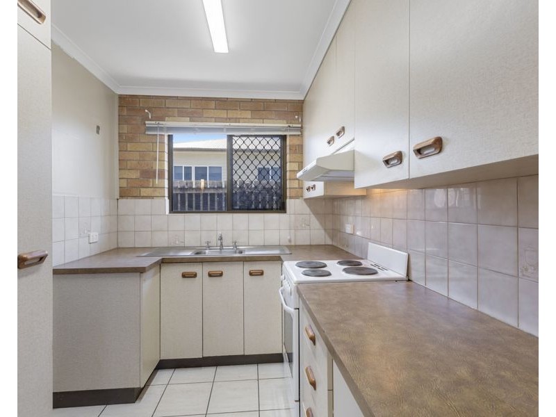 Unit 6 – 4 Leonard Street, Southside QLD 4570