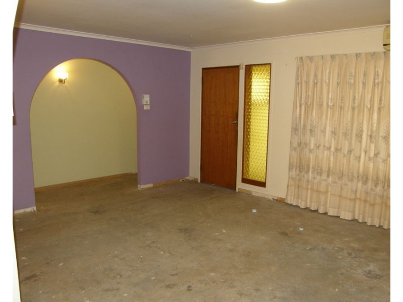 42 Palmer Street East, Murgon QLD 4605