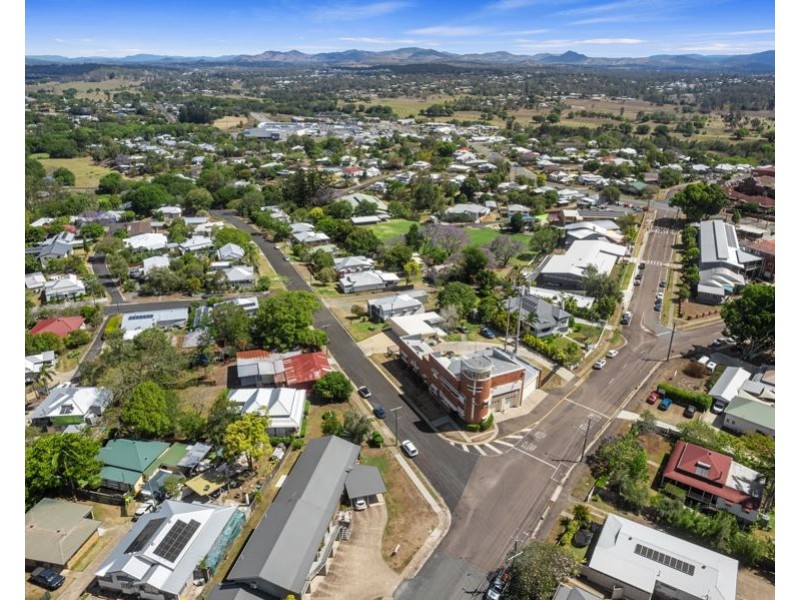 6 Nelson Road, Gympie QLD 4570