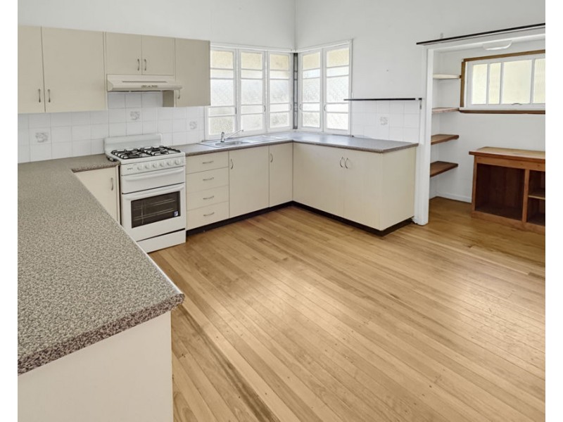 327 Schreibers Road, Cooran QLD 4569