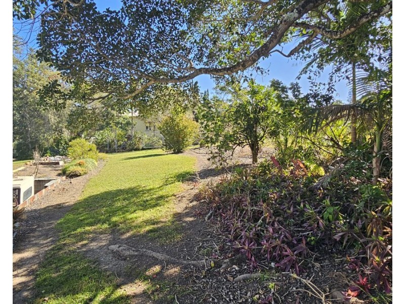 327 Schreibers Road, Cooran QLD 4569