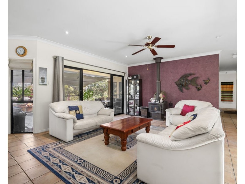 32 Parkland Drive, Chatsworth QLD 4570