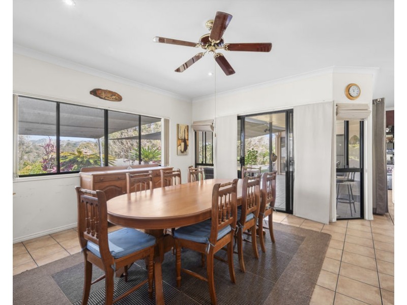 32 Parkland Drive, Chatsworth QLD 4570