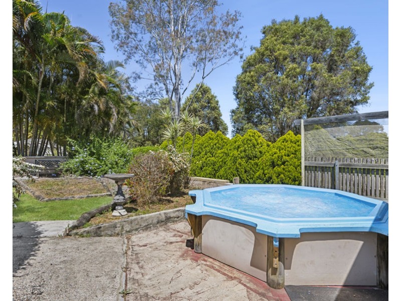 32 Parkland Drive, Chatsworth QLD 4570