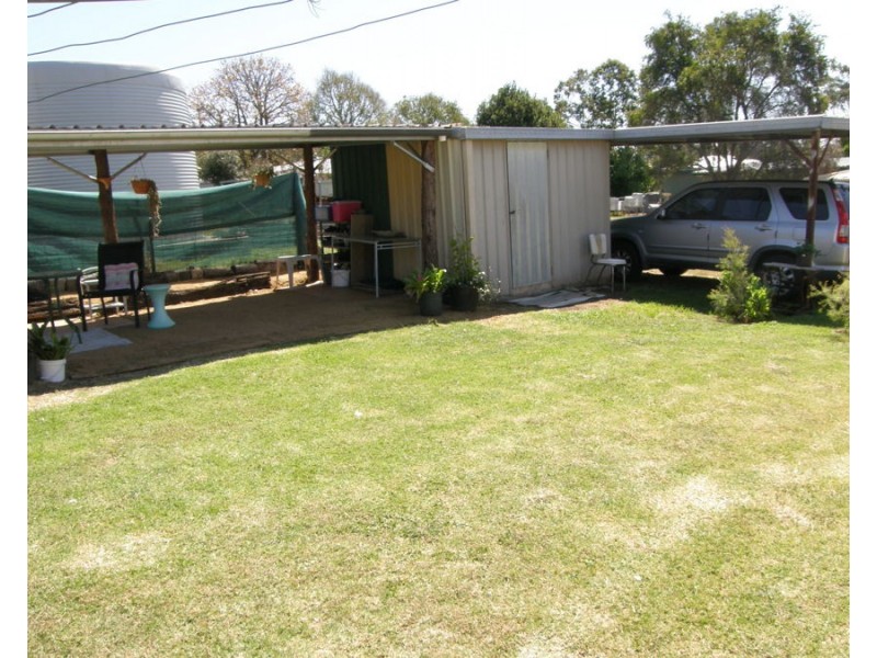 11 Barnes Street, Goomeri QLD 4601