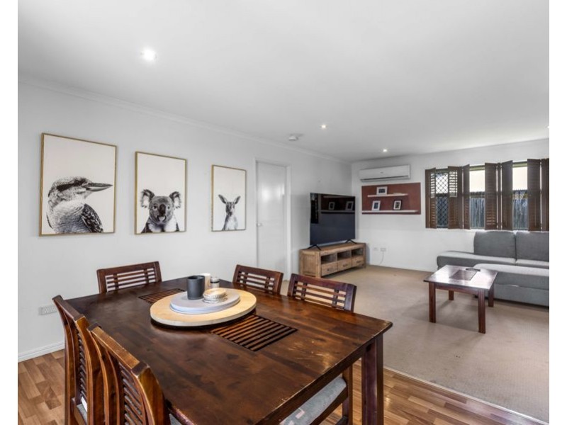 5 Inverness Street, Southside QLD 4570