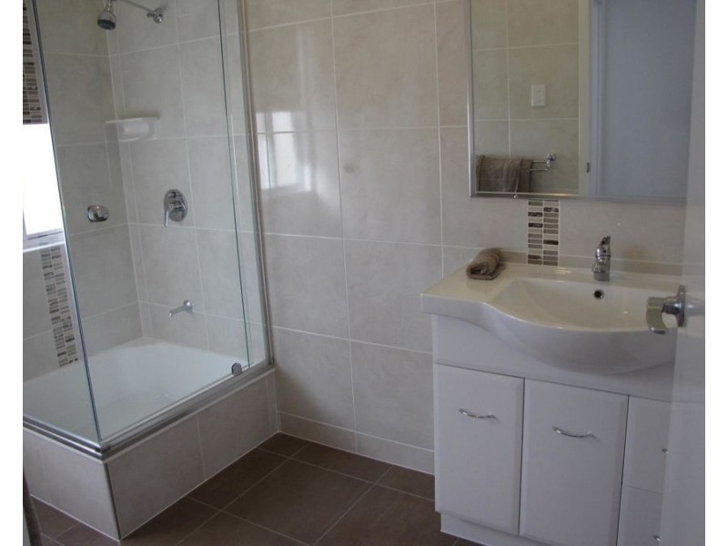 46 Old Veteran Road, Veteran QLD 4570