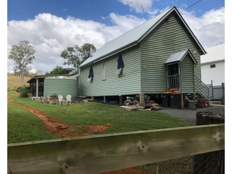 28 Booker Street, Woolooga QLD 4570