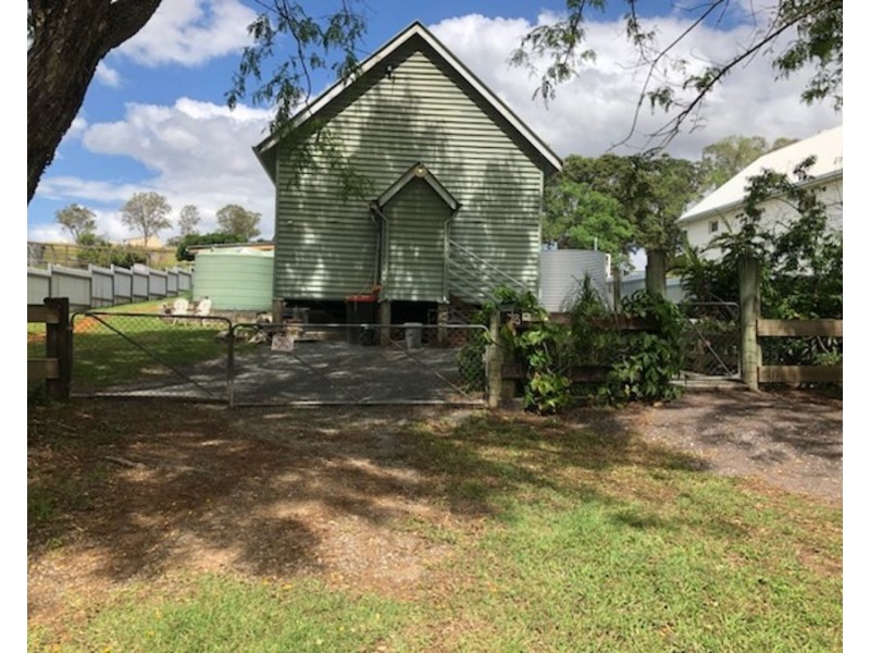 28 Booker Street, Woolooga QLD 4570