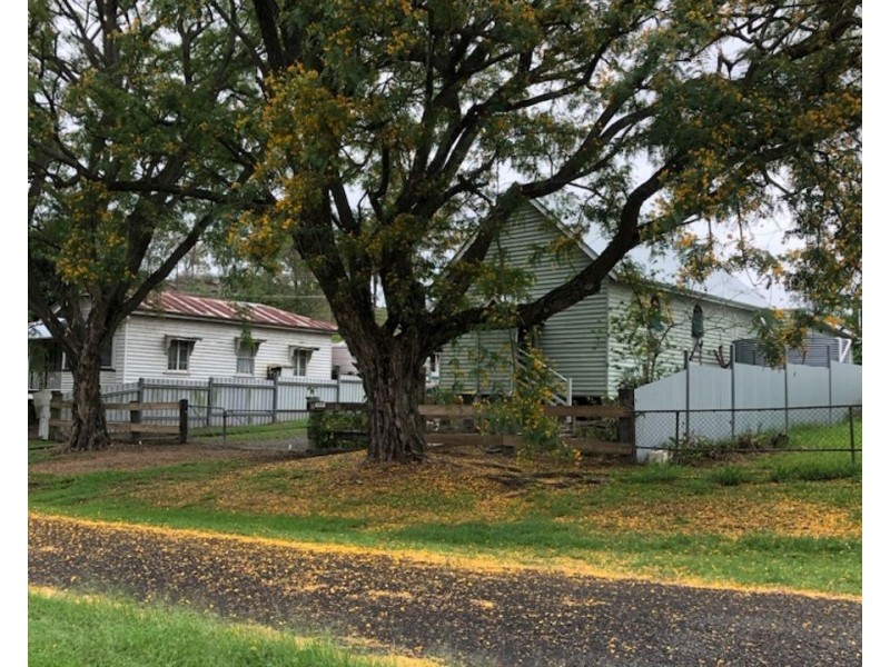 28 Booker Street, Woolooga QLD 4570