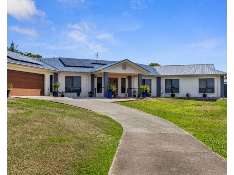 4 Dominique Court, Southside QLD 4570