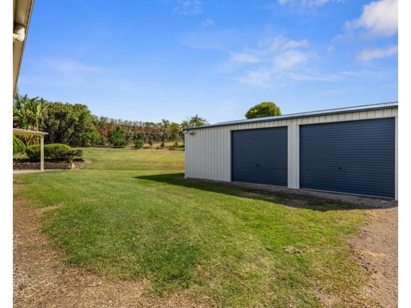 4 Dominique Court, Southside QLD 4570