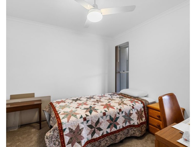 9/5 Rose Road, Southside QLD 4570