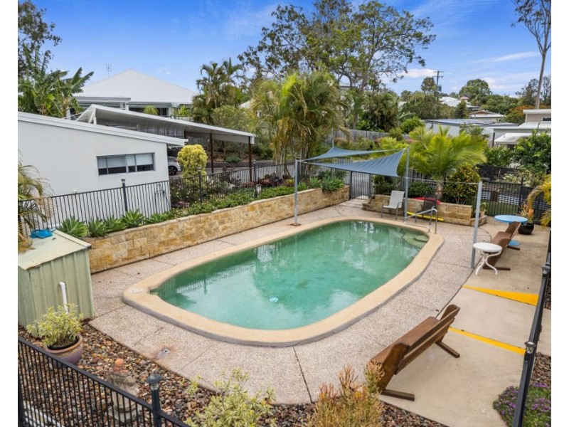 9/5 Rose Road, Southside QLD 4570