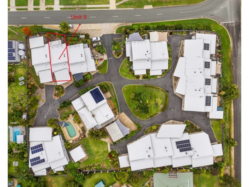 9/5 Rose Road, Southside QLD 4570