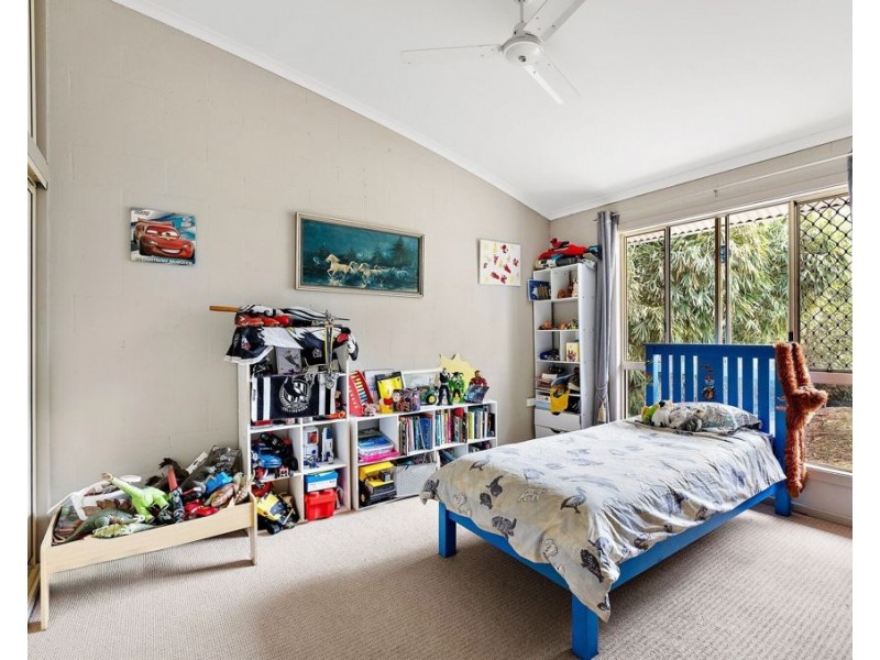 23 Percival Road, Chatsworth QLD 4570