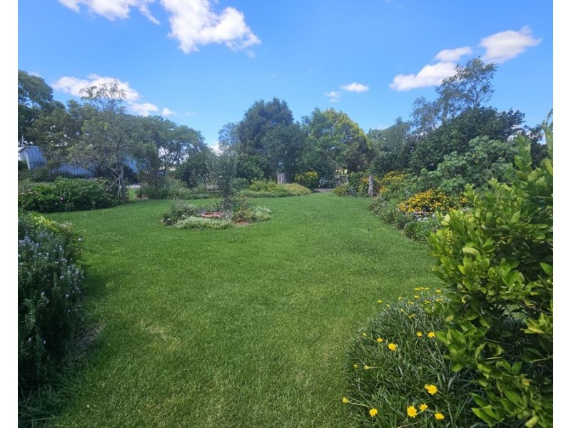 347 Wheatlands Loop Road, Wheatlands QLD 4606