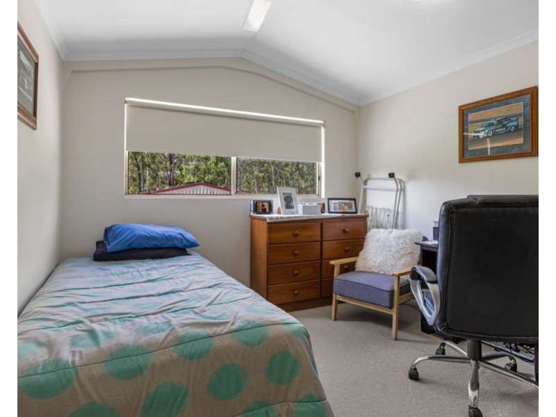 53 Thomas Rd, Curra QLD 4570