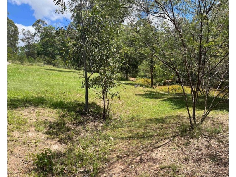 25 Arboreleven Rd, Glenwood QLD 4570