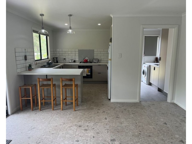 25 Arboreleven Rd, Glenwood QLD 4570