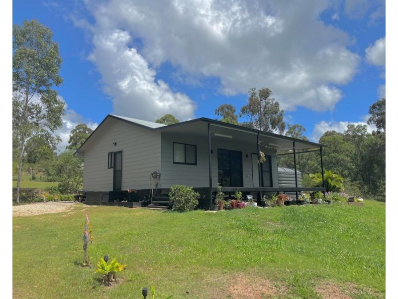 25 Arboreleven Rd, Glenwood QLD 4570