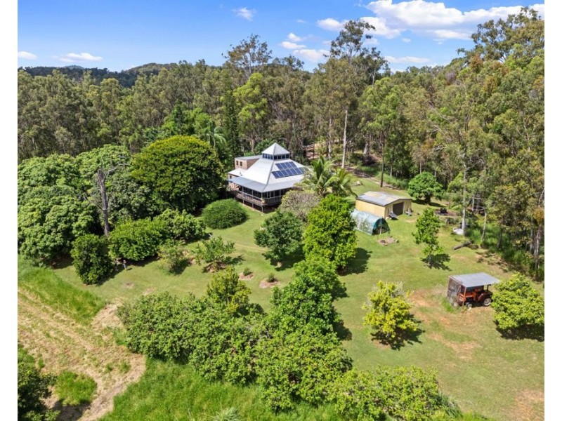 90 Messmate Road, Neerdie QLD 4570