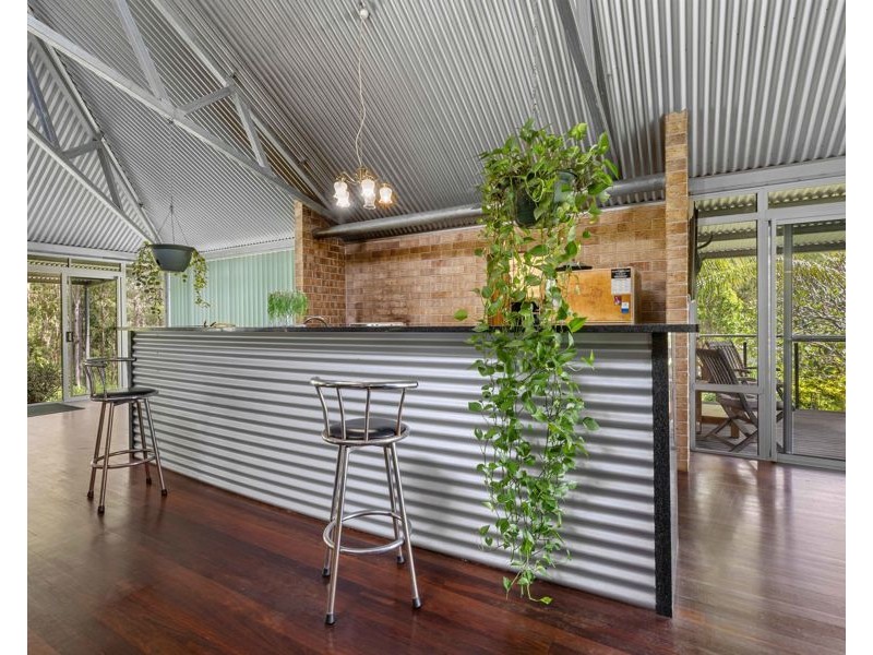 90 Messmate Road, Neerdie QLD 4570