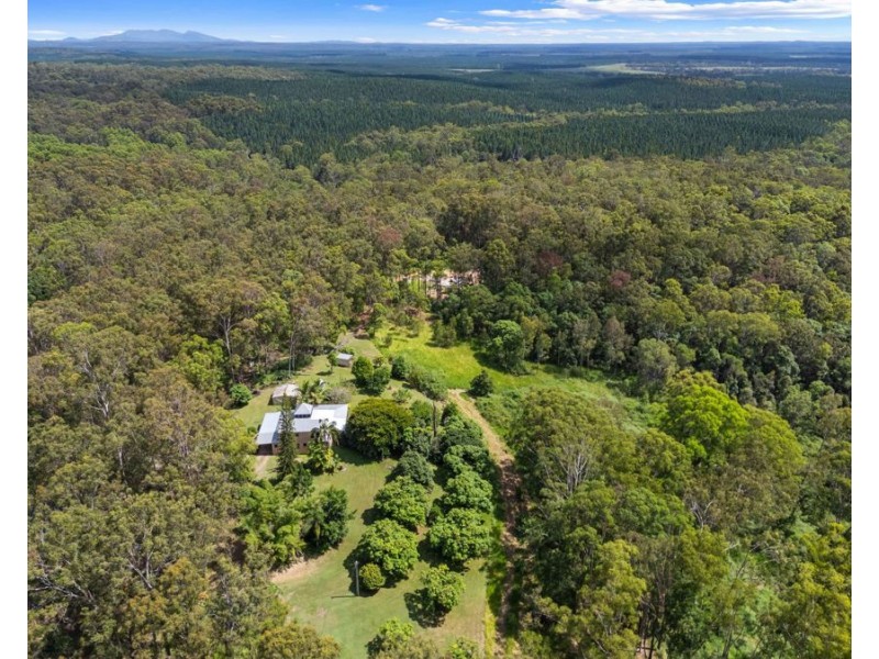 90 Messmate Road, Neerdie QLD 4570
