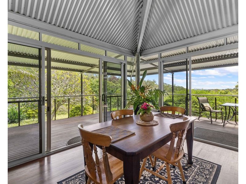 90 Messmate Road, Neerdie QLD 4570