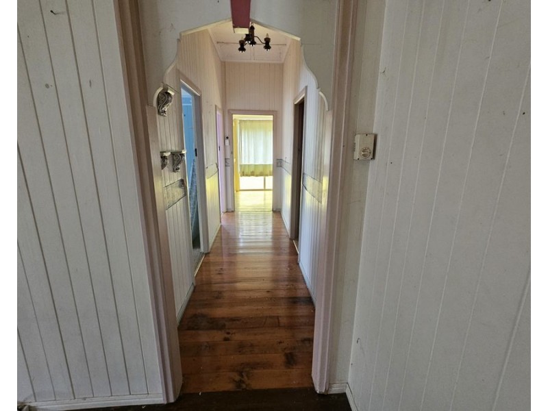 5 Bligh Street, Kilkivan QLD 4600