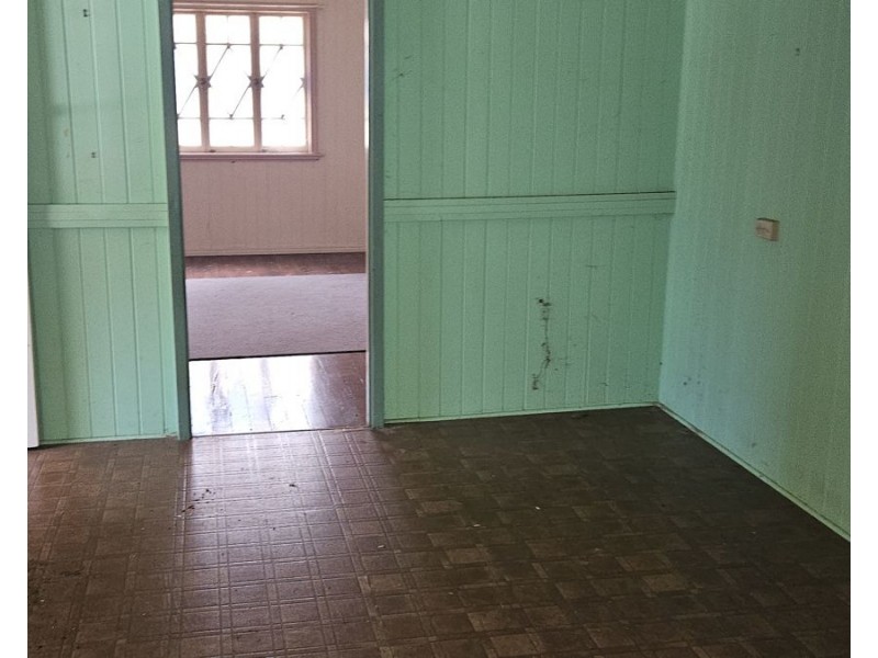 5 Bligh Street, Kilkivan QLD 4600