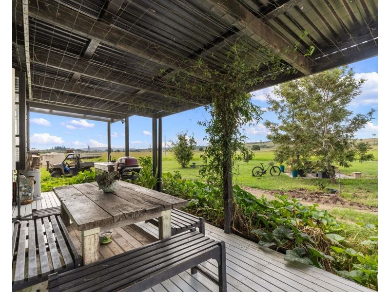 476 Emerys Bridge Road, Mount Urah QLD 4650