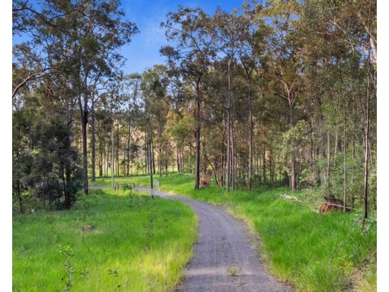 528 Tagigan Road, Goomboorian QLD 4570