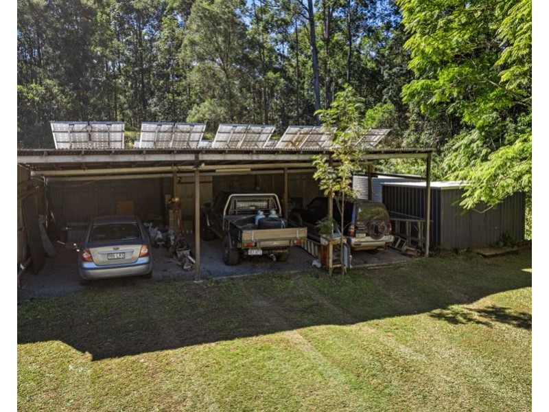 85 Antimony Road, Neerdie QLD 4570