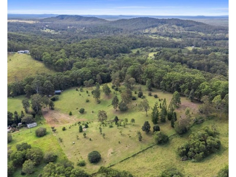 32 Wolvi Mountain Road, Wolvi QLD 4570