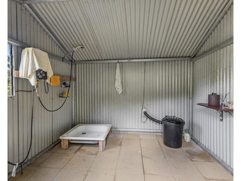 32 Wolvi Mountain Road, Wolvi QLD 4570