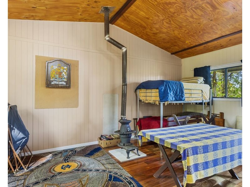 32 Wolvi Mountain Road, Wolvi QLD 4570