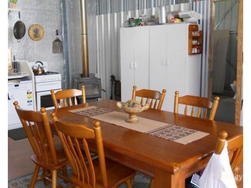 877 Emerys Bridge Rd, Mount Urah QLD 4650