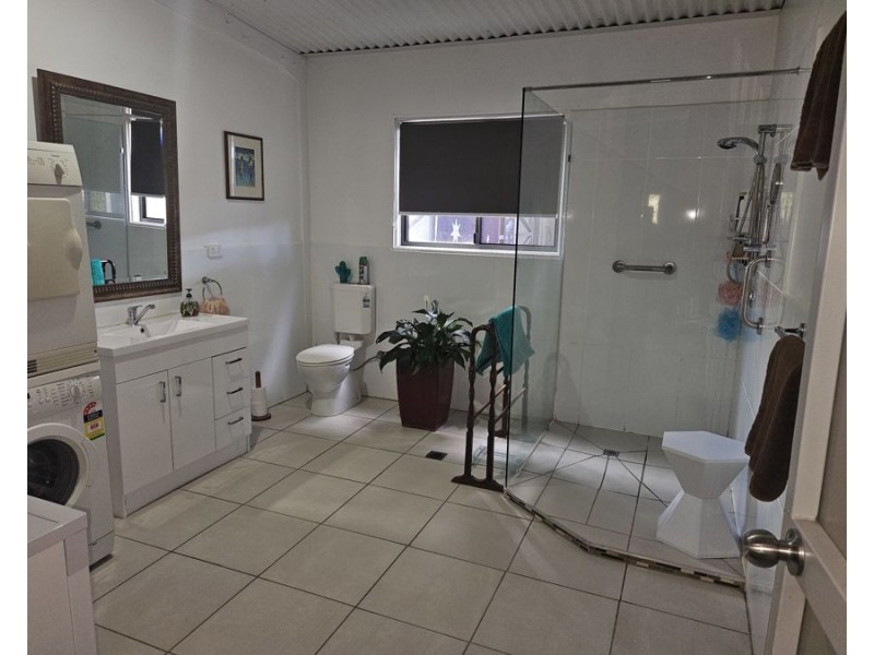 11 Leddy Court, Moffatdale QLD 4605