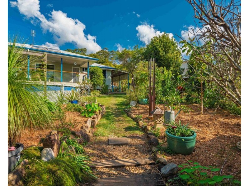 7 Sandy St, Pomona QLD 4568