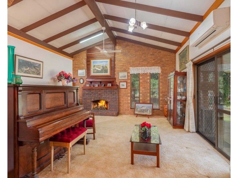 74 Green Trees Road, Pie Creek QLD 4570