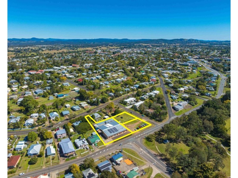 51 Crescent Road, Gympie QLD 4570