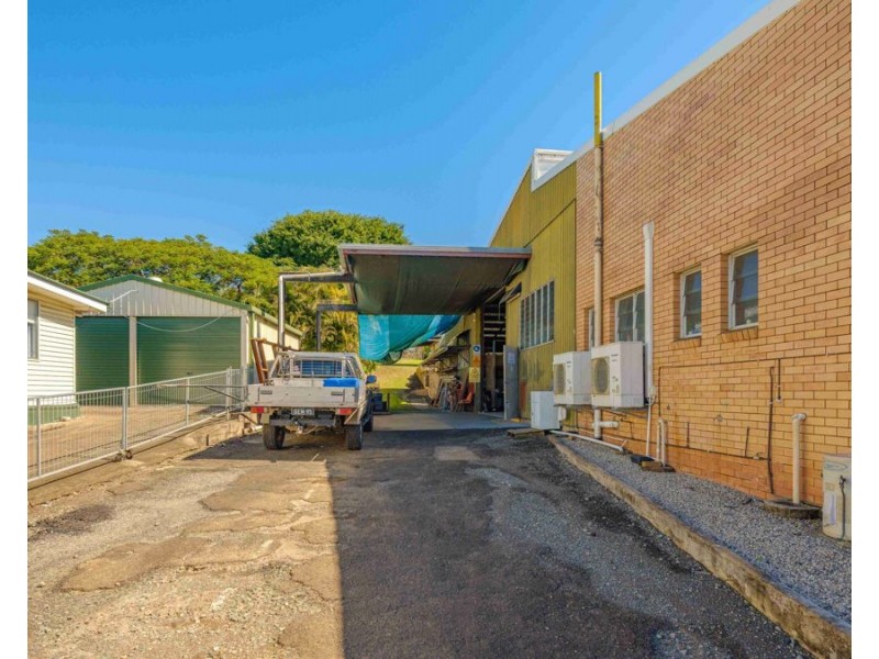 51 Crescent Road, Gympie QLD 4570