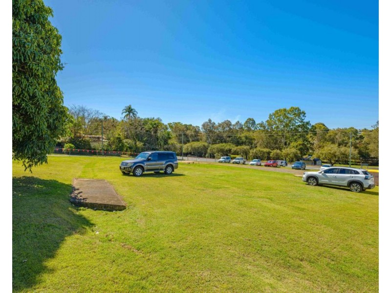 51 Crescent Road, Gympie QLD 4570